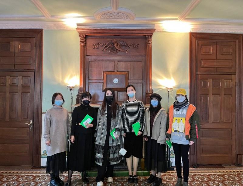 林克零售团队受Prada品牌方邀请参观荣宅艺术展